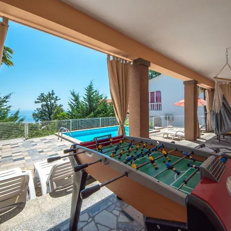 La Mer-1 By Interhome * Lovran