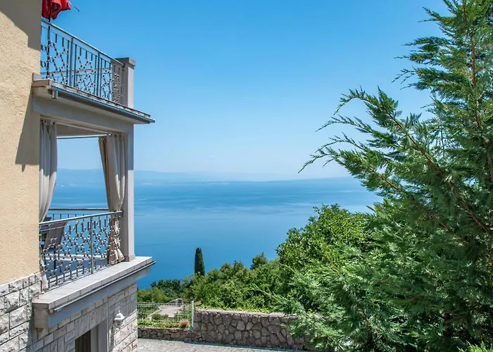 Apartman La Mer-1 By Interhome *