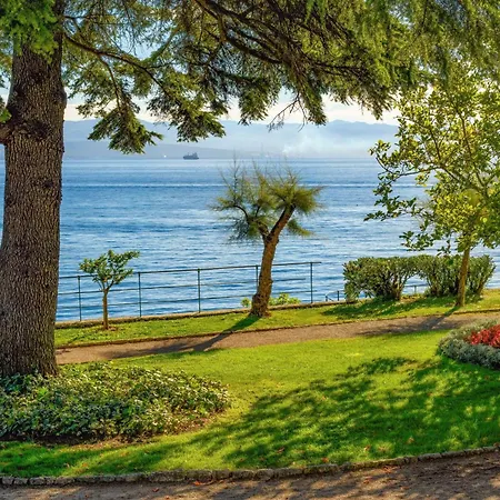 La Mer-1 By Interhome Apartment