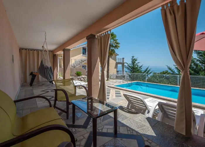 Apartmán La Mer-1 By Interhome Lovran