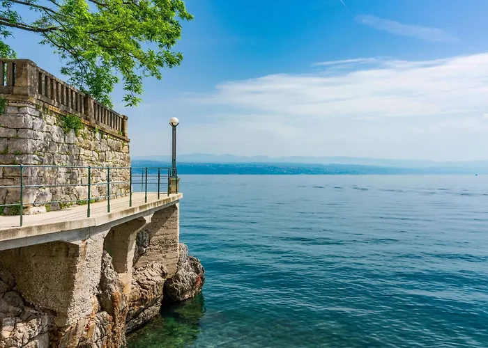 La Mer-1 By Interhome *